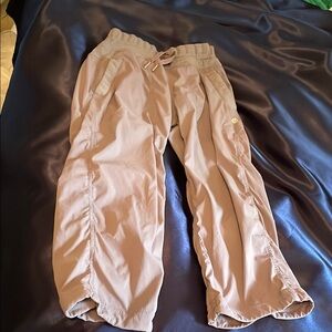Grey Lululemon Capris size small with pockets. Missing tag.